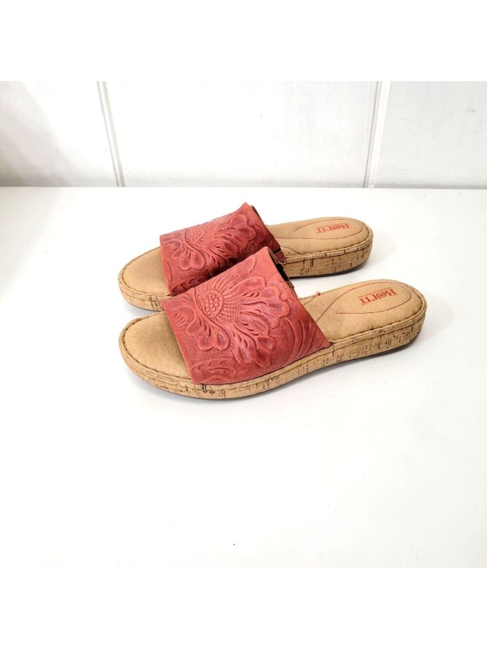 Born Women's Red Floral Embossed Cork Platform Slide Sandals Size 8